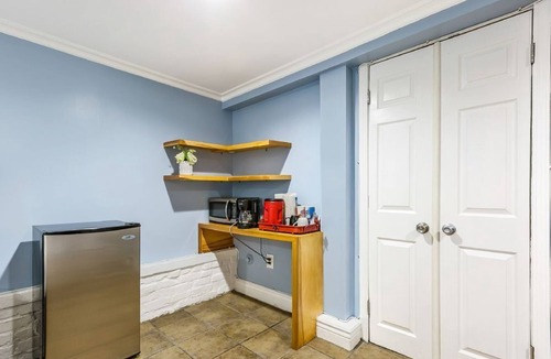 Mid-City Hotel | Charming Studio Near Jazz Fest & City Park