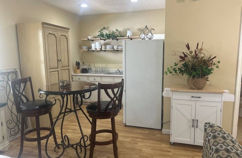 Valley Grande Apartment | Charming studio with AC in beautiful Valley Grande Golf Course.