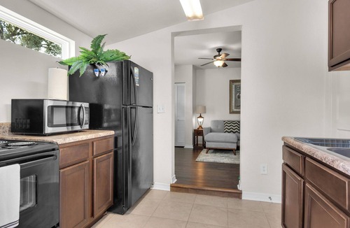 East Pensacola Heights Villa | Charming villa steps from the water in beautiful Pensacola