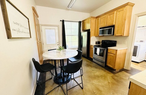 Pine Grove Apartment | Chateau 12, spacious townhouse in Tickfaw, LA