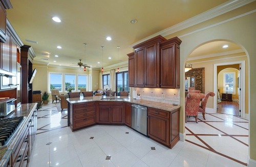 Avalon Beach Estates House | CHATEAU BY THE SEA: New to the Market! PRIVATE Beach-Pool-Tennis-Office Space
