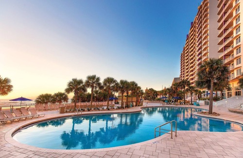 Daytona Beach Condo | Cheer Leader Special - 2 BR Lockoff Ocean Front -Club Wyndham Ocean Walk #4