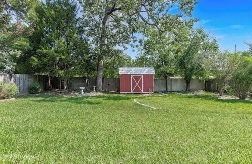 Shreveport House | Cheerful 3-bedroom 2bathroom with garage