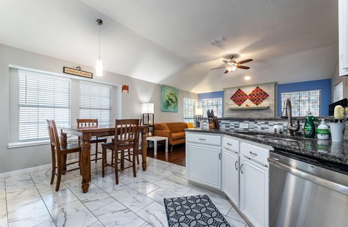South Arlington House | Cheerful Home w/Huge Private Fenced Yard, 6 Smart TVs, Games, & Big Rooms