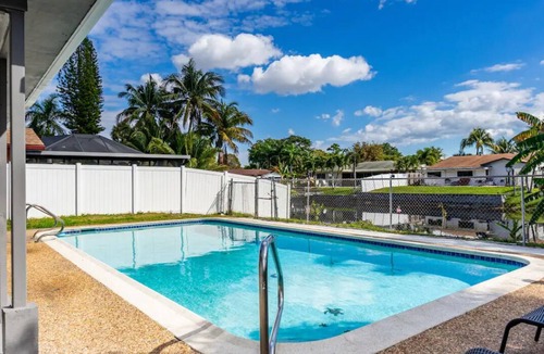 Palm Aire Village West House | CL6900 - 3D FLL - Peaceful Area - Heated Pool