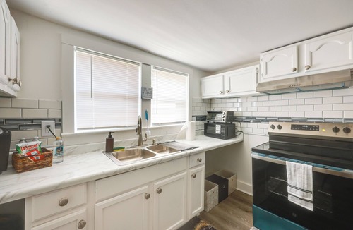 Bessemer House | Clean Birmingham Home | Fenced Yard | Bessemer