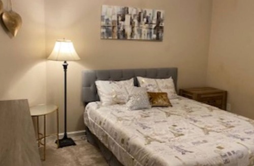 Tallahassee House | Clean comfy