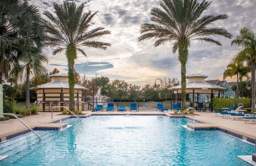 Kissimmee Villa | Close to all Disney attractions, shuttle, 2 Pools, ground floor, dog friendly