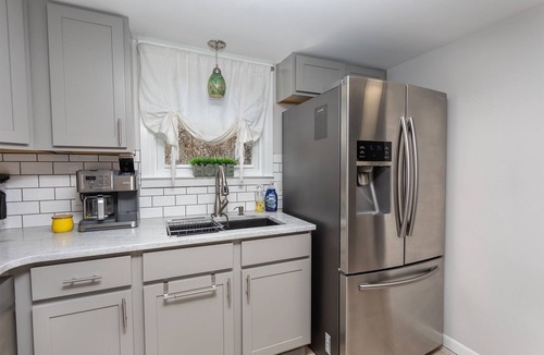 Panama City House | Close to Down town Panama City, ST. Andrews and a short drive to the beach!