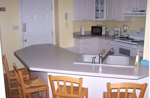 Holiday Isle House | Close to the Beach * with a Boat Slip
