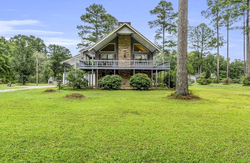 Pickensville House | Close to the River | Serene and Peaceful Home
