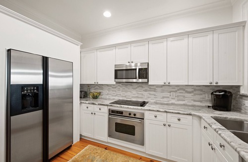 Beach District Condo | Close to the Town Center and the Beach