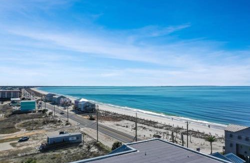 Mexico Beach Business Center Apartment | Club at Mexico Beach 1D by Pristine Properties Vacation Rentals