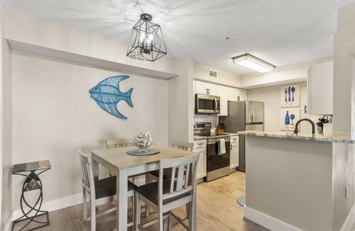 Indian Bayou Condo | Coastal Beach Retreat | Pool, Gym & Balcony Views