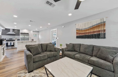 Gulfport House | Coastal Casa -Charming 3 Bedroom House