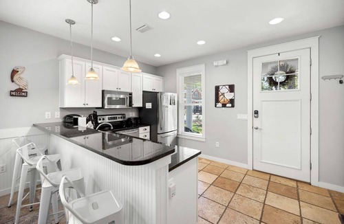 Laurel Grove House | Coastal Cottage in Sandestin Florida Resort Near Village Baytowne Wharf With Golf Cart Included