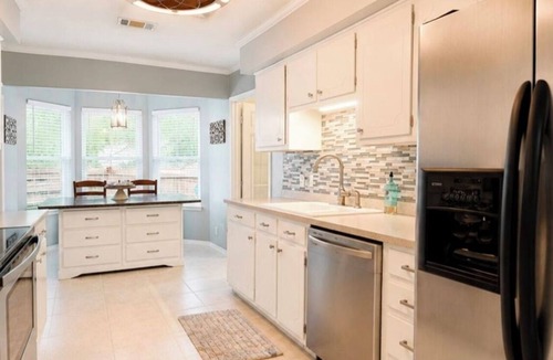 Daphne House | Coastal Retreat Daphne Near Fairhope Hot Tub Massage Chair Gulf Beaches