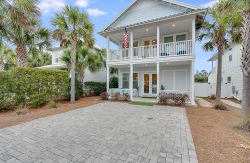 West Panama City Beach House | Coastal Sands - 219 Sands Street