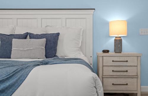 Crystal Beach House | Cobia Casita-Golf Cart and Pool Heat Deals
