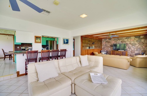 Cocoa Beach Cottage | Cocoa Beach House on Banana River: Walk to Ocean!