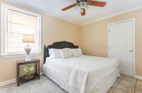 Arabi House | Comfort and Convenience, minutes away from historical French Quarter