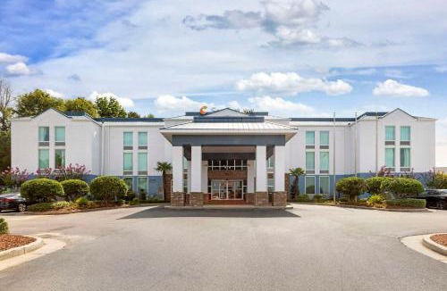 Meridian Hotel | Comfort Inn Meridian - Bonita Lakes