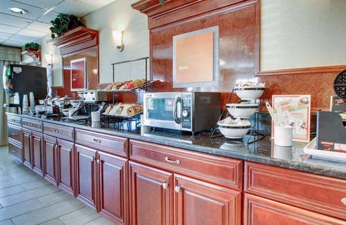 Kreole Hotel | Comfort Inn & Suites Moss Point Pascagoula