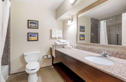 Port Allen Hotel | Comfort Suites Port Allen - Baton Rouge