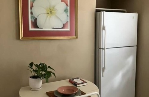Freetown - Port Rico Apartment | Comfortable Private 1BR Retreat