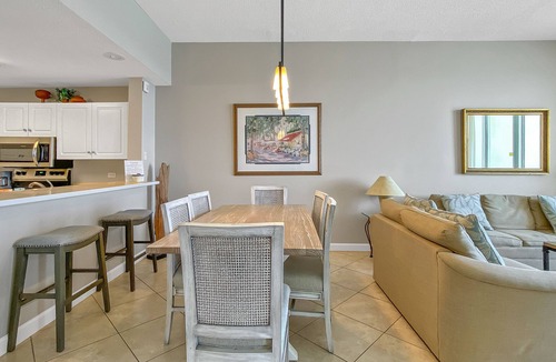 Fort Walton Beach - Destin Condo | Comfortable unit, Breathtaking views, Quick walk to dining
