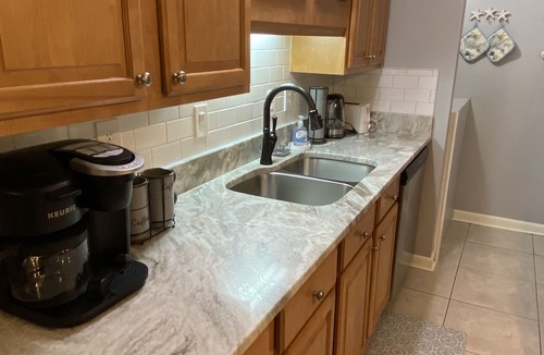 Mary Esther Condo | Comfy Condo with Water Views- Fishing Dock- Sleeps 4
