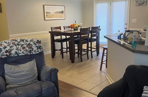 Flowood House | Commonwealth on the Rez 3-bedroom house in Brandon, MS. Peaceful and Quiet.