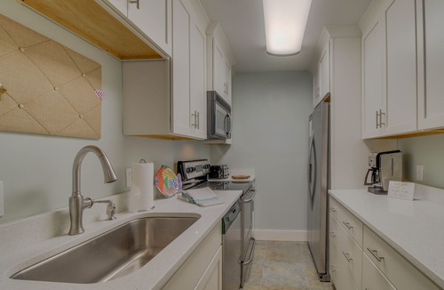 Inlet Beach Apartment | Completely Remodeled Beachside Studio with Pool - Snowbirds Welcome