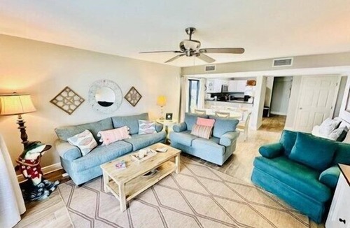 St. George Island Condo | COMPLETELY RENOVATED AND READY TO EXPERIENCE!