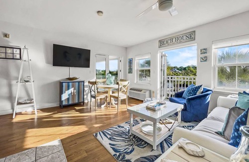 Gulf Place Condo | Condo ∙ 1 bedroom ∙ 4 guests