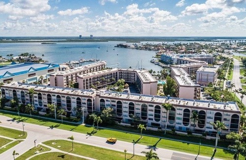 Marco Island Condo | Condo ∙ 1 bedroom ∙ 4 guests