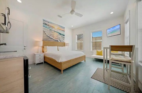 Inlet Beach Condo | Condo ∙ 1 bedroom ∙ 2 guests