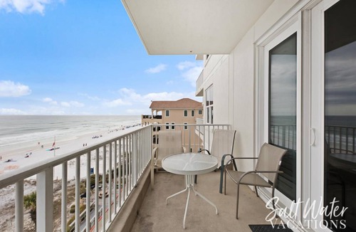Crystal Beach Condo | Condo ∙ 2 bedrooms ∙ 6 guests