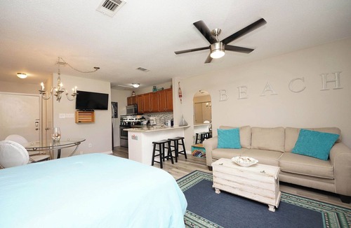 Holiday Isle Condo | Condo #8214 is a Whimsical Beach Themed Studio