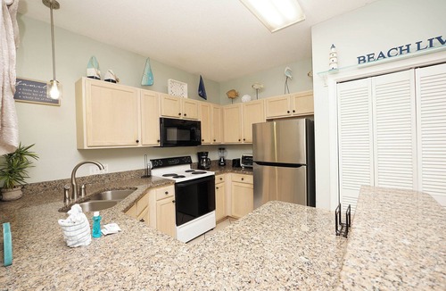 Holiday Isle Condo | Condo #9241 – 3BR on the Beachwalk! Pet Friendly
