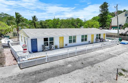 Goodland House | Condo located in Goodland just a short walk from great food