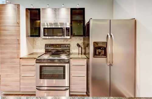 Vicksburg Apartment | Contemporary Downtown Apartment on Washington Street