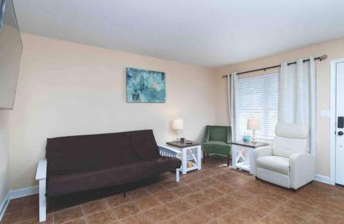 Oxford House | Convenient to campus and The Square