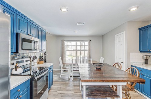 Pensacola House | Coral Island Oasis |Private Pool Home |Near NAS & Perdido Key |Dogs Ok |Private Yard |Garage Parking