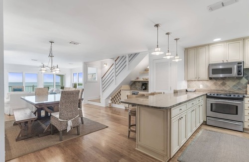 Seacrest Condo | Corner GULF FRONT unit and Renovated - Endless Gulf Views - `Sea You Again`