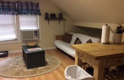 Bogalusa Cabin | Corporate Loft Suite