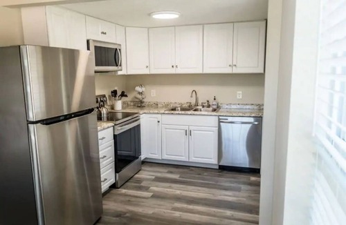 Pretty Bayou Cottage | Cottage At Kingspoint *Newly Renovated*