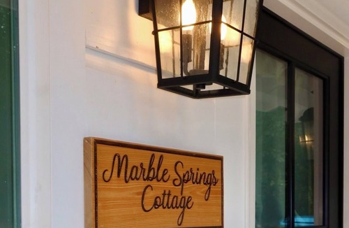 Biloxi Cottage | Cottage at The Mockingbird Inn Boutique Hotal