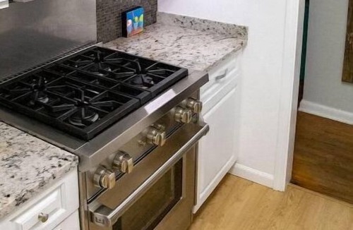 Fort Walton Beach House | Cottage by the Bay -boat parking!