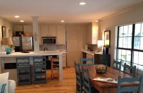Apalachicola House | Cottage On The Bay of Apalachicola